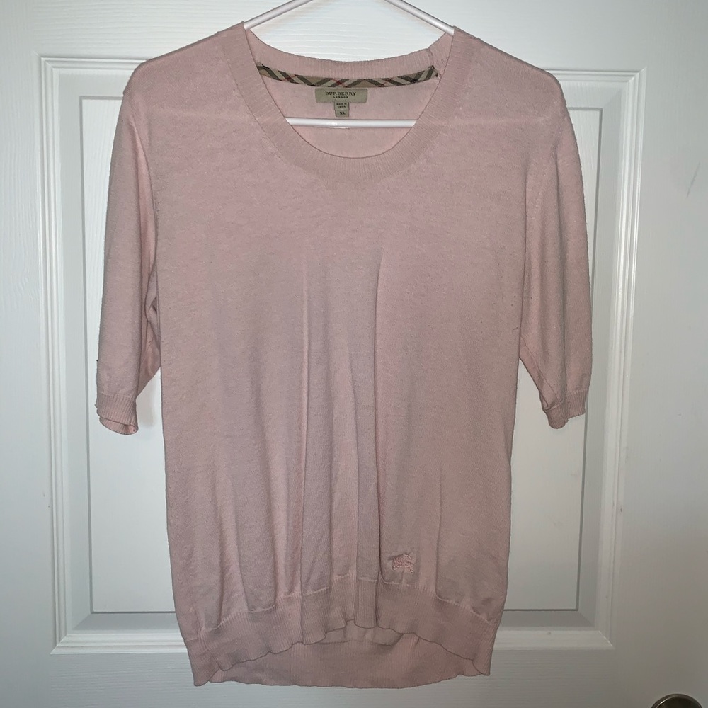 Burberry pink 1/2 sleeve sweater